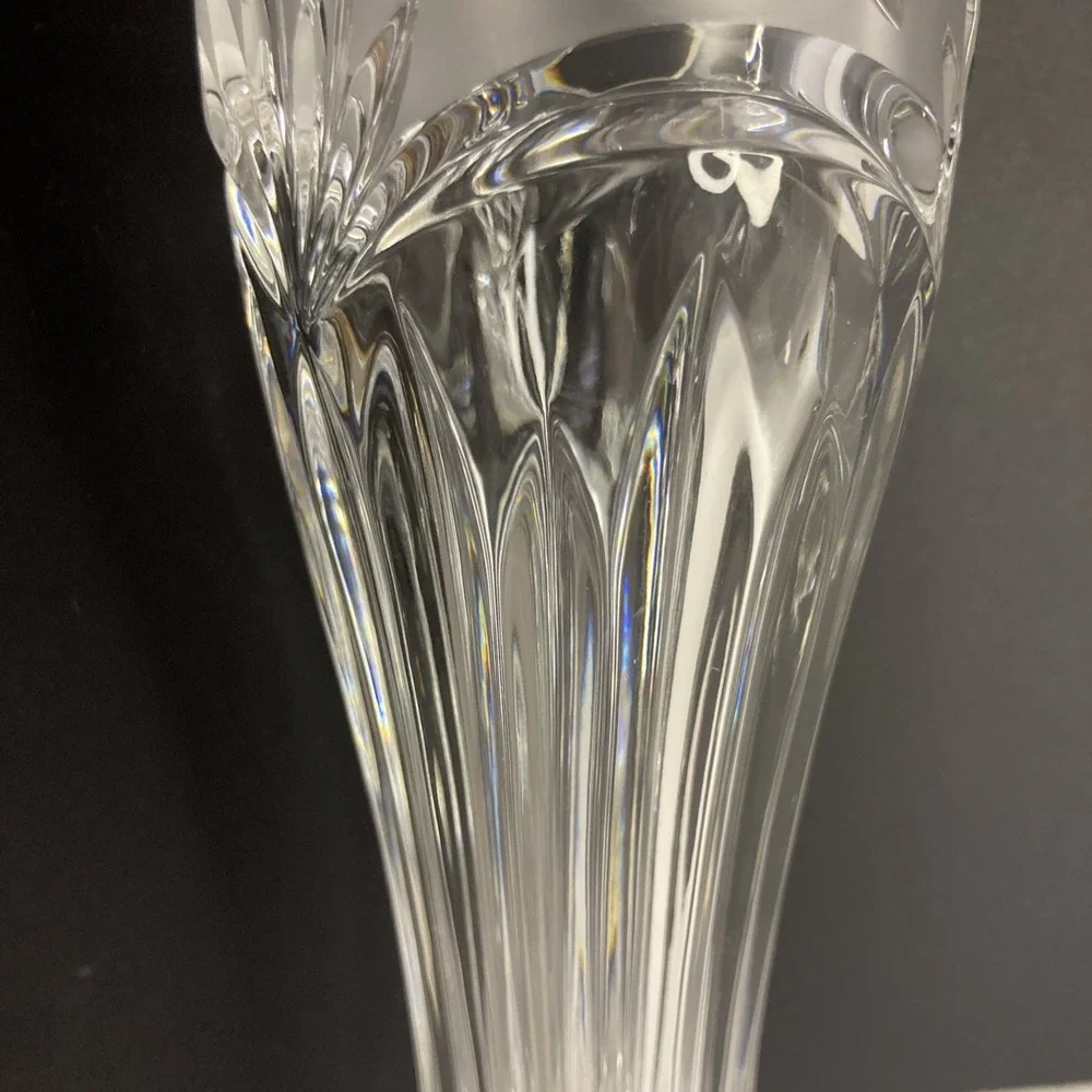 Vtg Oneida Crystal Southern Garden Rose Flower Bud Vase,‎ 7 inches